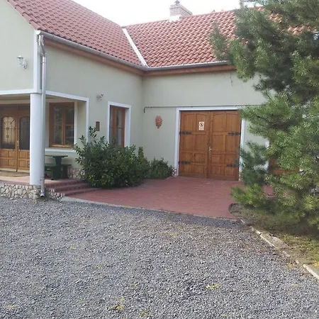 Πανσιόν Szent Imre Vendeghaz Tolcsva